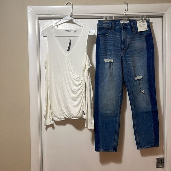 Abercrombie & Fitch high-rise Mom, jeans and long sleeve shirt bundle NWT - Picture 2 of 8